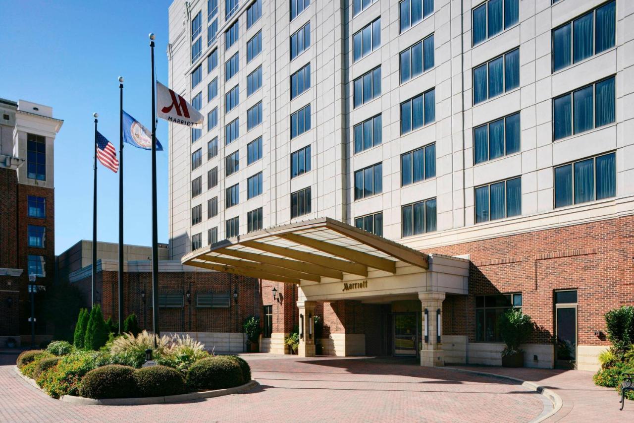 Newport News Marriott At City Center Hotel Buitenkant foto